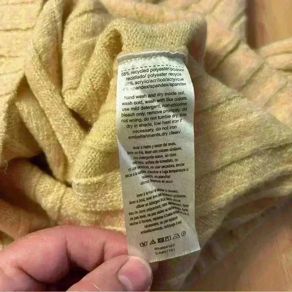 Calvin Klein Jeans Cropped Sweater - Picture 7 of 9